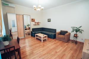 Wonderful flat on city center (10)