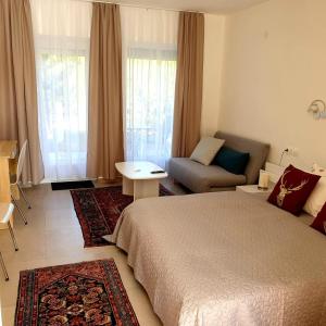 Csipkerózsa Üdülőházak