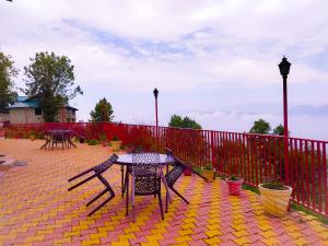Hotel Himdhara, Near Mall Road Dalhousie