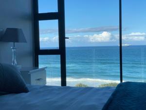 LICORNA BEACH 51 UMHLANGA BEACHFRONT