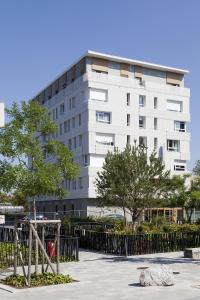 Hotels Neho Suites Porte de Geneve - Gare Annemasse : photos des chambres