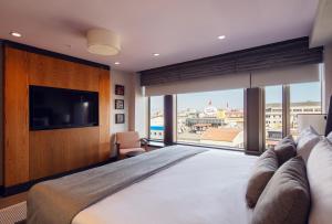 Deluxe Double Room with Sea View room in Root Karaköy