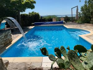 Panorama Pool Residence