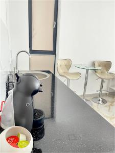 Studio Crazy Beach Summerland