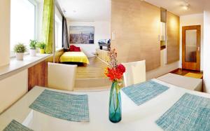 City-Apartment 65qm 2-Schlafzimmer WLAN Nichtraucher Parken