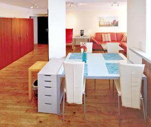 City-Apartment 65qm 2-Schlafzimmer WLAN Nichtraucher Parken