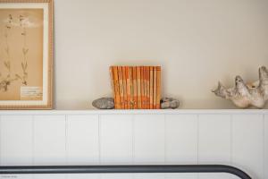 East Cottage by Bloom Stays