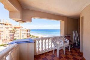 Inmovecos vistas y piscina 1ºlinea al mediterráneo Star Alfa