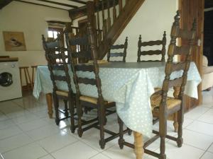 Maisons de vacances LE CLOS JEAN HOLIDAY COTTAGES : photos des chambres