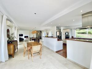 Villa Medina de Torrenueva - Amazing Sea View Vill