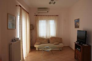 Two-Bedroom Apartment with Sea View