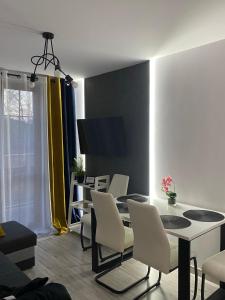 Nowoczesny Apartament Nad Łomnicą