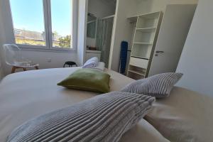 Appartements Le Poulorio 11 - T2 - Proche Gare By Locly : photos des chambres