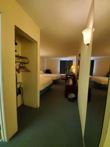 Standard Room with 2 Queen Beds room in Voyager Inn