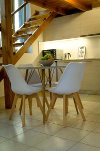 Uni Island - City Center Suites