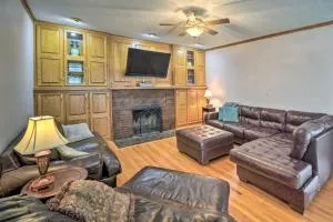 Pet-Friendly Ogallala Home about 7 Mi to Lakefront! - Sedgwick