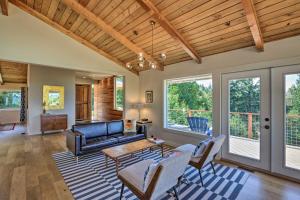 Dreamy Bellingham Home on 10 Beautiful Acres!