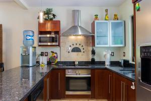 Paseo del Sol Reef 202 condo