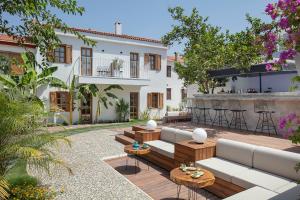 Mellow Blue Hotel - Ubytování bez kategorie ve městě İzmir