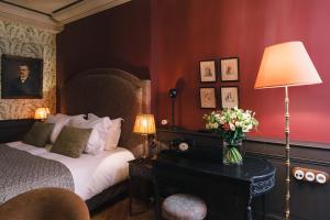 Hotels Bayard Bellecour : Chambre Double Deluxe Côté Cour - Traditionnelle - Non remboursable