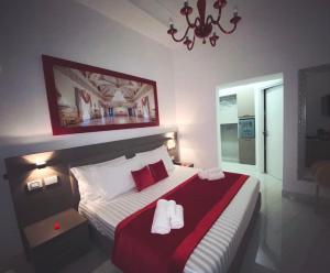 King Room with Balcony room in Mecla Suites