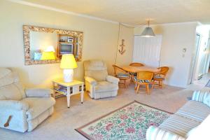 Barefoot Country 304 condo