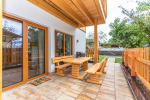 Chalet Mandl Sauna Pool Rollstuhlgängig