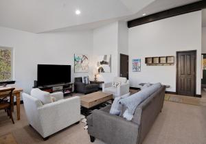 Timberfalls 1905 Condo