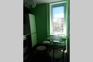 Levoberezhnaya metro station, exhibition center