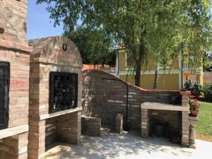 Joe Bácsi Rezidenciája