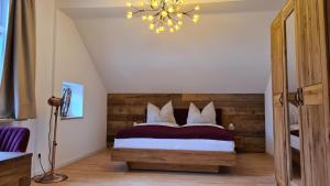 Bunter Hirsch Ferienwohnung im Garmischer Zentrum