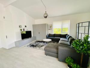 Panoramic View PH By The Sea