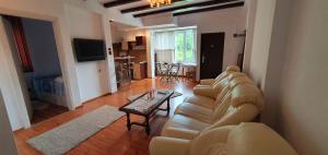 Apartament in vila langa Castelul Cantacuzino