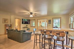 Waterfront Leech Lake Cabin: Dock, Fire Pit, Deck