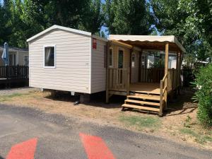 Campings MobileHome 8 Personnes avec Clim situe aux Sables du Midi : photos des chambres