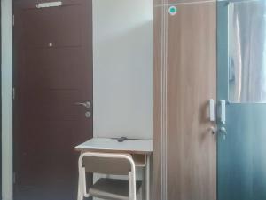 Colombus Residence Karawang Mitra RedDoorz