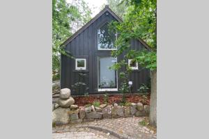 Oak Cottage near Rønne & Beach