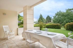 Appartement dans résidence avec piscine pour 6