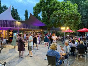 Campings Camping du Pont d'Avignon : photos des chambres