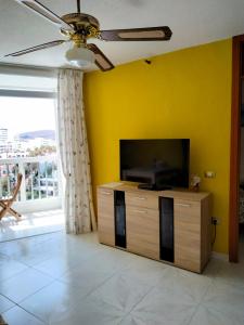 Torres de Yomely Playa las Americas