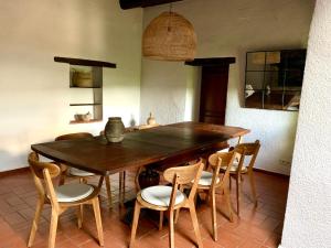 ELS RACONS DEL FORT Castle in wine territory