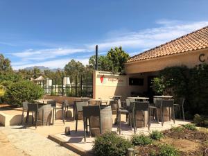 Complexes hoteliers Camping La Pinede : photos des chambres