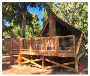 Complexes hoteliers Camping La Pinede : photos des chambres