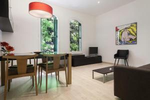 Stay U-nique Apartments Napols II