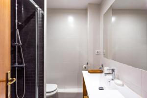 Stay U-nique Apartments Parlament