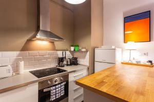 Stay U-nique Apartments Parlament