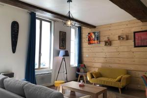 Appartements Laon : « Suite privee au pied de la Cathedrale » : photos des chambres