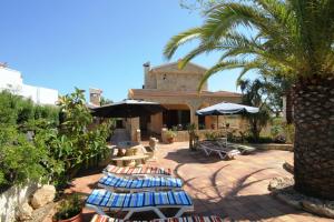Riumar "Pedro", 270m to beach, private pool, On-Site-Service, dog beach