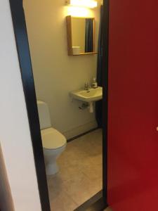 Lyngenfjord, Frøyas hus