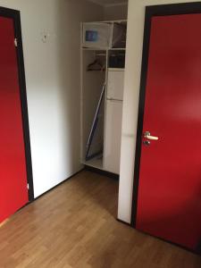 Lyngenfjord, Frøyas hus